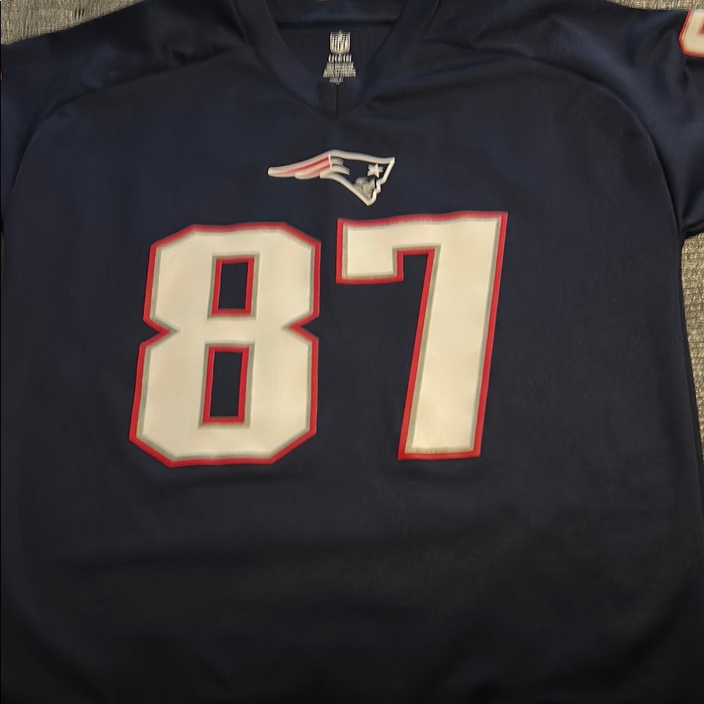 Patriots Jersey 87 Navy Gronkowski boys size 14-16